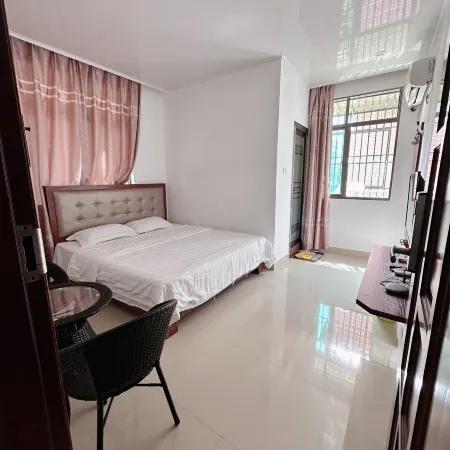 Huangjia Xiaosu Hotel