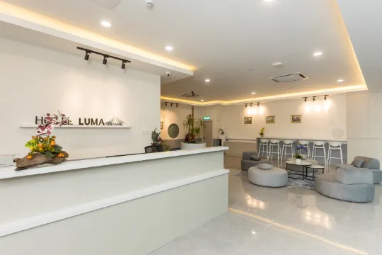 ホテルルマセナワン