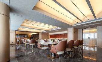 Atour Hotel, Daxin Square, Xinyang East Station