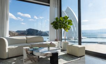 Dali Muhai Yangshan Space Capsule Cliff Seaview Hotel