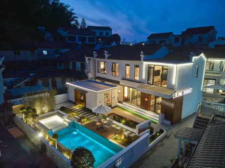 Floral Hotel · Jiuhuashan Nanyue hotel (Meat Body Palace Branch) Отели рядом с достопримечательностью «Zhiyuan Chenxi»