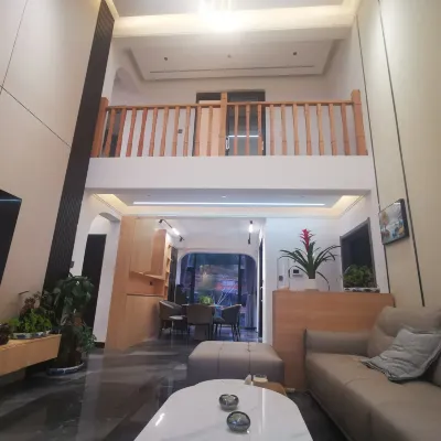 DUshe Livingston Hotels near Wanzi Valley