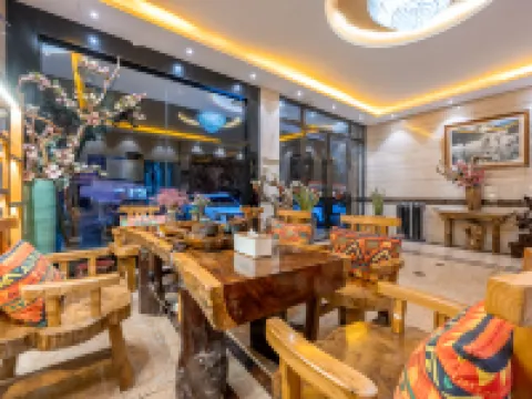 โรงแรมเซินกังวาน โรงแรมในลั่วผิง