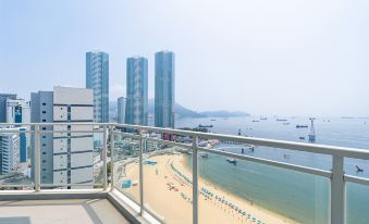 1. 어반스테이 부산..
