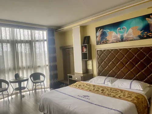 Qinzhou Haizhiyuan Boutique Hotel - Mountain view