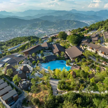 qing shui yan hot spring resort