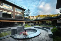 Baoxing Yunshang Xuxi Hot Spring Hotel - Thermen