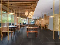 Zen-Inspired Hot Spring Spa - Ten Directions and Three Courtyards Hotels in Emeishan City