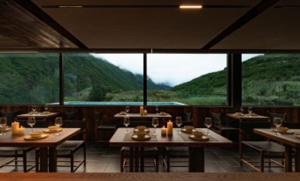 Jiuzhaigou · Dusk Mountain Villa
