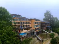 H e'yuJian Smart Guesthouse โรงแรมในหลงเซิง