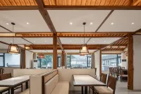 Fanjing Yundi · Hidden Luxury · Swimming Pool Chill Resort Courtyard (Hongcun Scenic Area) - Parking