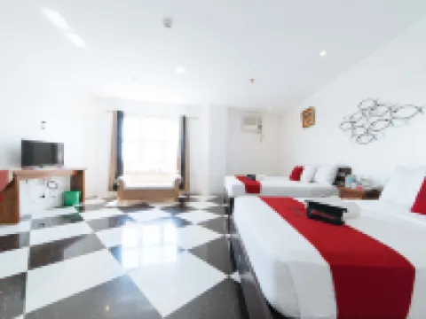 RedDoorz Plus @ San Roque Roxas City Ξενοδοχεία στην πόλη Capiz