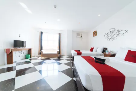 RedDoorz Plus @ San Roque Roxas City Отели в г. Роксас Сити