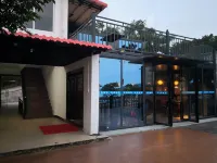 Fangchenggang Tinghai Chinese Inn Hotel a Bailang Beach Scenic Area