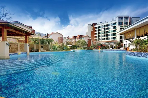 Hotspring Peninsula Resort Hotel Hotels in Anning