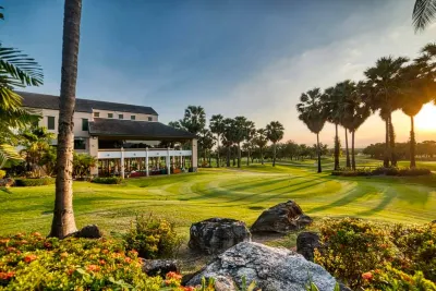 Lake View Resort & Golf Club Hotels in der Nähe von Wat Chang Thaeng Krachat