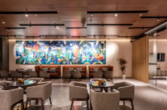 上海靜安逸扉酒店