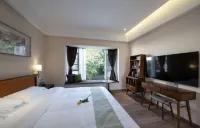 Zhaoqing Qishantang Homestay (Qixingyan Branch Scenic Area)
