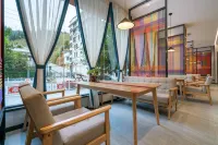 Congjiang Yunshang Hotel