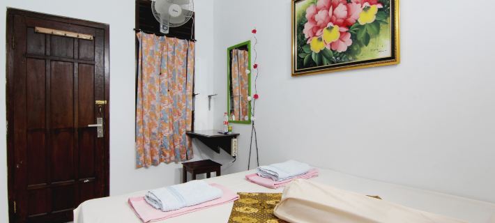 Tiga Dua Homestay Hotels in Umbulharjo