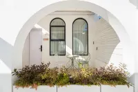 Amu Xiansen Guesthouse