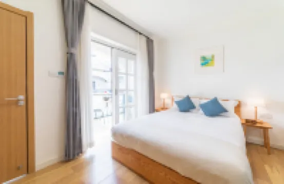 Danzhe Linshe Fuyang Hotel