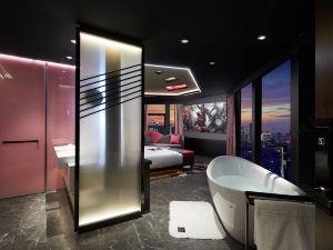 BeSo·Vinyl Debris Hotel (Chengdu Taikoo Li Branch)