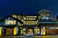 Yunman Man High-end Resort Hotel (Jingxi Xiaocheng Story)