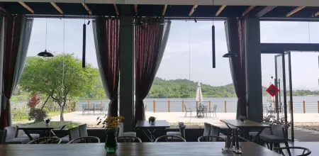 Changshan Jiyi Homestay Отели в г. Шаншань