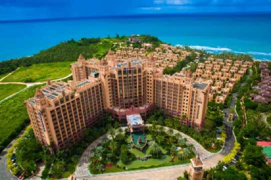 Wyndham Hainan Clearwater Bay Resort Hotels near Tufu Bay