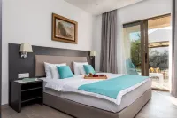 Hotel Eleven Hotels in Petrovac