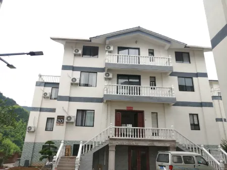 Jing Fei Hai Ge B&B Отели рядом с достопримечательностью «Lingjiangyuan Scenic Area»