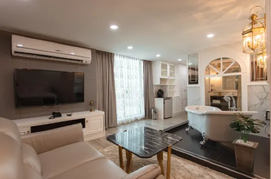 โรงแรมอาร์วัน นิมมาน เชียงใหม่