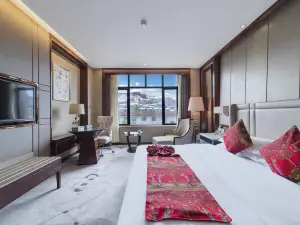 Minshan Hotel