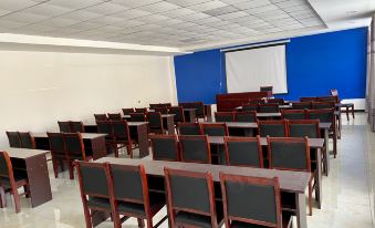 Junkelai Business Hotel