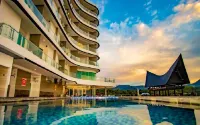 Labersa Hotel & Convention Center Toba - piscina