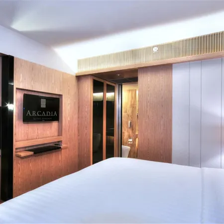 Arcadia Suites Bangkok Отели рядом с достопримечательностью «Станция надземного метро Phloen Chit»