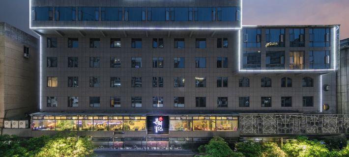 Higher Boutique Hotel Các khách sạn ở Nam Bình
