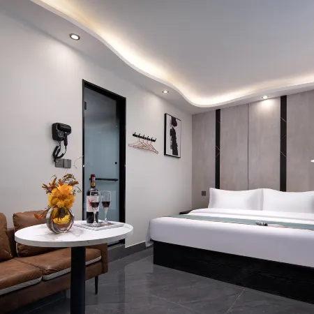 V Man Yun Shang Hotel (IFS Guojin Center Branch, Wuyi Square, Changsha)