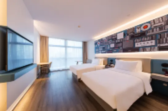 Ibis Hotel (Beijing Huilongguan Wendu Water City) Các khách sạn gần Beijing Chinese Language and Culture College