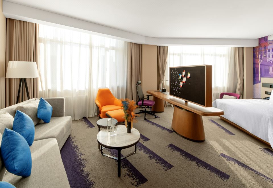 3. 햄튼 바이 힐튼..