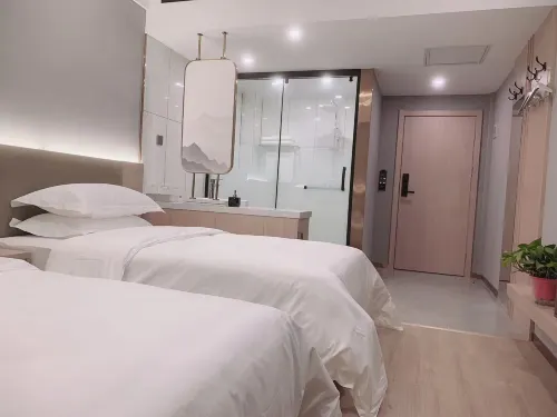 Wojiarunda Fashion Hotel Hotels in Huojia