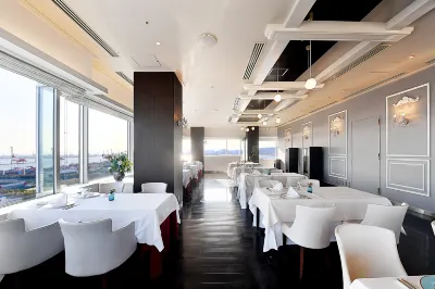 Hotel Plaza Kobe Các khách sạn gần Kobe Fashion Mart