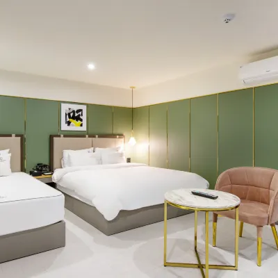 Brown-Dot Hotel Minam Hotels near Minam Station