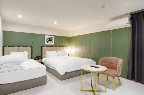 Brown-Dot Hotel Minam - Quầy bar
