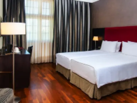 Nh波茲南酒店 波茲南酒店