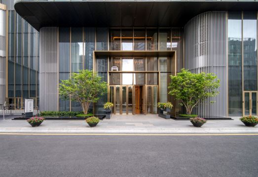 2. 선전 T 서비스..