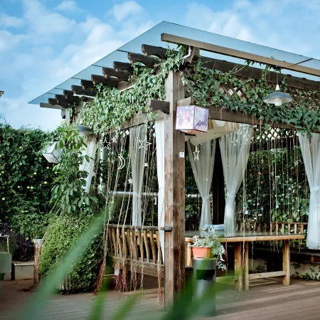 Mile Xitinglangyuan Homestay (Honghe Water Town Jinxiu Flower Street)