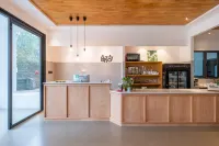 Weizhou Island Langwen Homestay - บังกะโล
