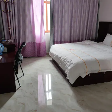 Huanghao Homestay